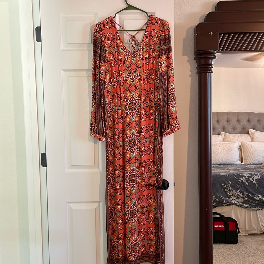 NWOT. Farm Rio beautiful dress.